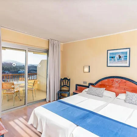 Hovima Jardin Caleta Hotel 3*