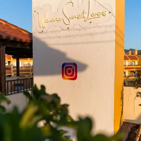 Hotel Hovima Jardin Caleta 3*