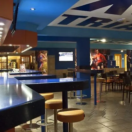 卡莱塔豪维玛花园酒店 酒店 阿德耶