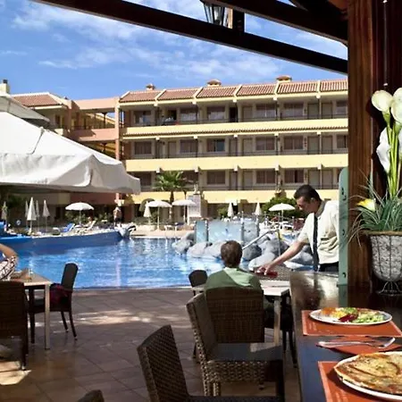 Hovima Jardin Caleta Hotel