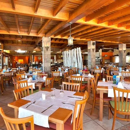 Hovima Jardin Caleta Otel 3*